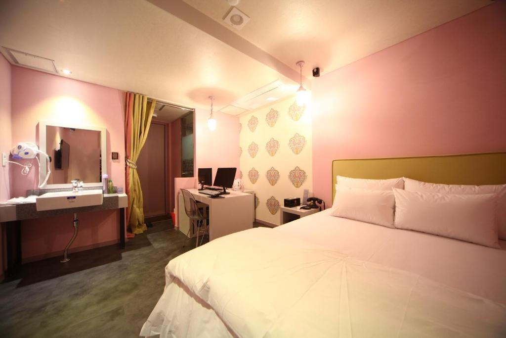 Motel Baron De Paris à Séoul Chambre photo